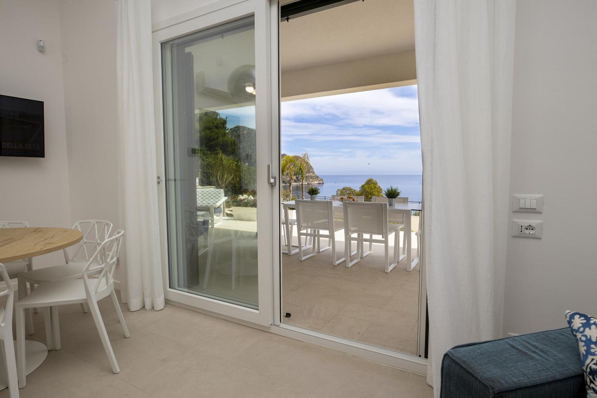 Kafara Resort- Villas And Pool By Lisca Bianca Rental 圣塔·弗拉维亚 客房 照片